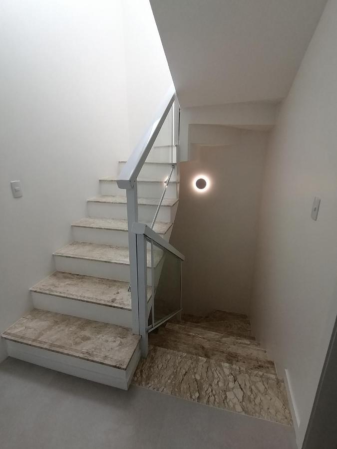 לאורו דה פרייטס Triplex Pe Na Areia Com 3 Suites Proximo Salvador מראה חיצוני תמונה